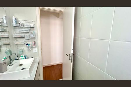 Banheiro 1 de apartamento para alugar com 2 quartos, 59m² em Picanço, Guarulhos
