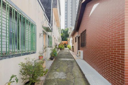 Entrada de casa para alugar com 2 quartos, 65m² em Pinheiros, São Paulo