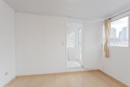 Casa para alugar com 65m², 2 quartos e sem vaga Casa para alugar com 65m², 2 quartos e sem vagaSala
