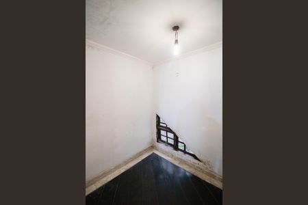 QUARTO 1 de casa à venda com 2 quartos, 220m² em Parque Peruche, São Paulo