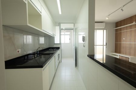 Apartamento para alugar com 66m², 3 quartos e 2 vagas