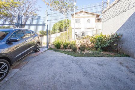 Casa à venda com 378m², 5 quartos e 6 vagas Casa à venda com 378m², 5 quartos e 6 vagasgaragem