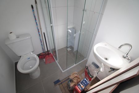 Banheiro de kitnet/studio para alugar com 1 quarto, 26m² em Vila Dom Pedro Ii, São Paulo