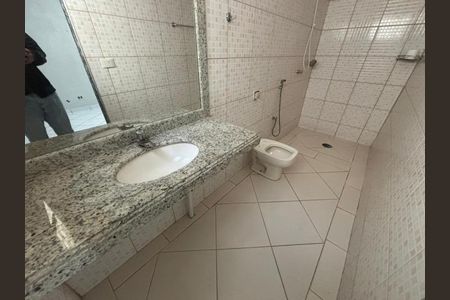 Casa para alugar com 180m², 3 quartos e 2 vagas