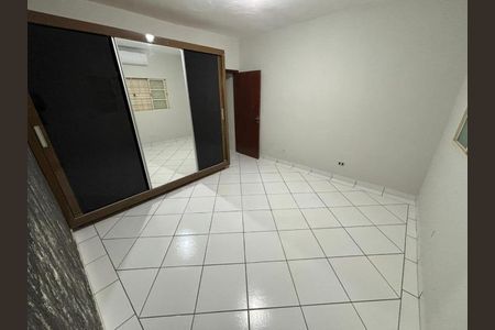 Casa para alugar com 180m², 3 quartos e 2 vagas