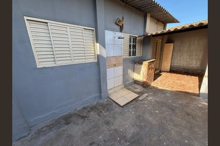 Casa para alugar com 180m², 3 quartos e 2 vagas