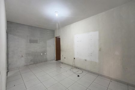 Casa para alugar com 90m², 2 quartos e 1 vaga