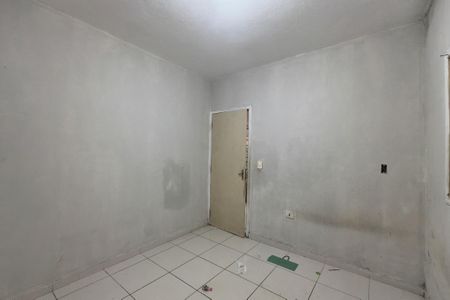 Casa para alugar com 90m², 2 quartos e 1 vaga Casa para alugar com 90m², 2 quartos e 1 vagaQuarto