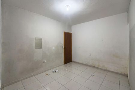 Casa para alugar com 90m², 2 quartos e 1 vaga Casa para alugar com 90m², 2 quartos e 1 vagaSuite
