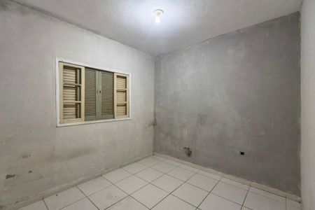 Casa para alugar com 90m², 2 quartos e 1 vaga Casa para alugar com 90m², 2 quartos e 1 vagaQuarto
