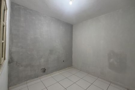 Casa para alugar com 90m², 2 quartos e 1 vaga Casa para alugar com 90m², 2 quartos e 1 vagaQuarto