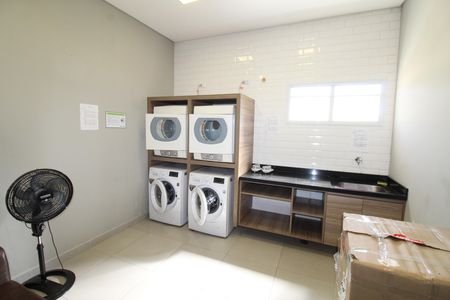 Área comum - Lavanderia de apartamento para alugar com 1 quarto, 37m² em Altos do Esplanada, São José dos Campos