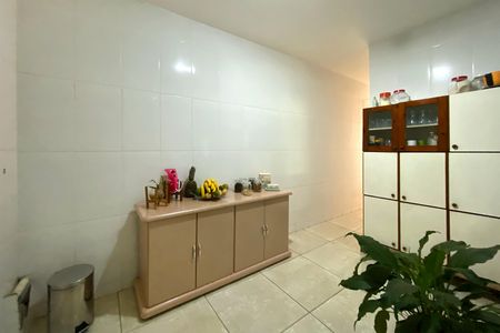 Apoio cozinha de apartamento à venda com 2 quartos, 170m² em Planalto, Belo Horizonte