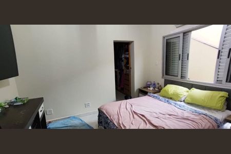 Casa à venda com 284m², 3 quartos e 3 vagas