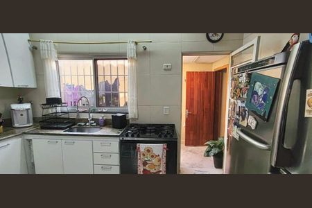 Casa à venda com 284m², 3 quartos e 3 vagas