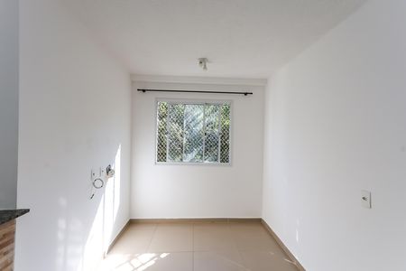 sala de apartamento para alugar com 2 quartos, 44m² em Jardim Leonidas Moreira, São Paulo
