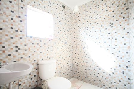 Banheiro 3 de casa à venda com 5 quartos, 300m² em Parque Regina, São Paulo