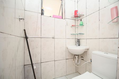 Casa à venda com 300m², 5 quartos e sem vagaBanheiro 1