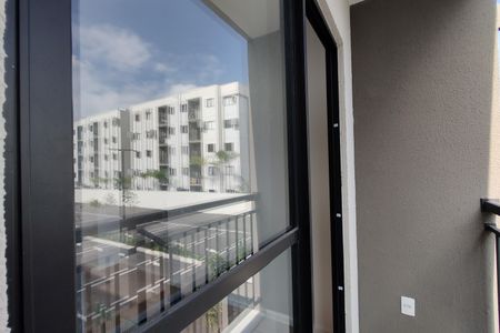 Apartamento para alugar com 46m², 2 quartos e sem vagaVaranda