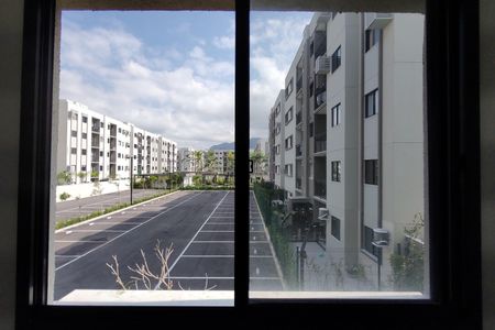 Vista  de apartamento para alugar com 2 quartos, 46m² em Barra Olímpica, Rio de Janeiro