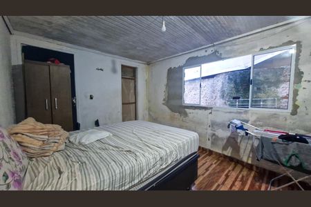 Casa à venda com 5 quartos, 280m² em Parque Grajau, São Paulo