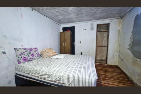 Casa à venda com 5 quartos, 280m² em Parque Grajau, São Paulo