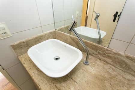 Apartamento para alugar com 58m², 3 quartos e 1 vaga Apartamento para alugar com 58m², 3 quartos e 1 vagaBanheiro