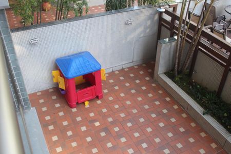 Apartamento à venda com 166m², 3 quartos e 2 vagasÁrea comum - Playground