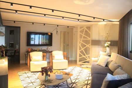 Apartamento à venda com 166m², 3 quartos e 2 vagasSala