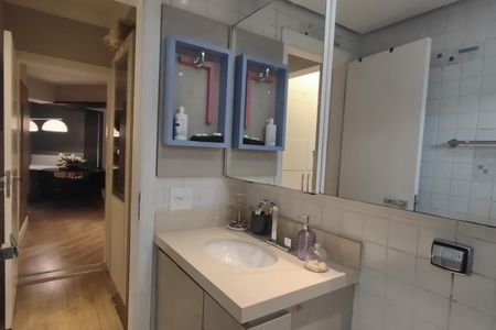 Apartamento à venda com 166m², 3 quartos e 2 vagas Apartamento à venda com 166m², 3 quartos e 2 vagasBanheiro da Suíte 3