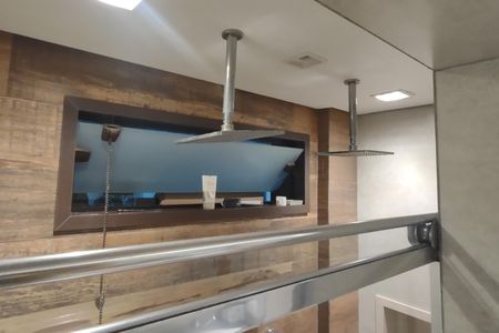 Apartamento à venda com 166m², 3 quartos e 2 vagas Apartamento à venda com 166m², 3 quartos e 2 vagasBanheiro da Suíte 1