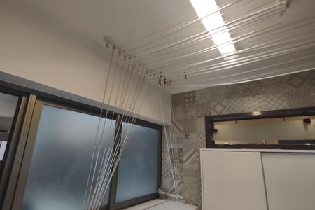 Apartamento à venda com 166m², 3 quartos e 2 vagas Apartamento à venda com 166m², 3 quartos e 2 vagasÁrea de Serviço