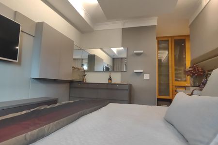 Apartamento à venda com 166m², 3 quartos e 2 vagas Apartamento à venda com 166m², 3 quartos e 2 vagasSuíte 1