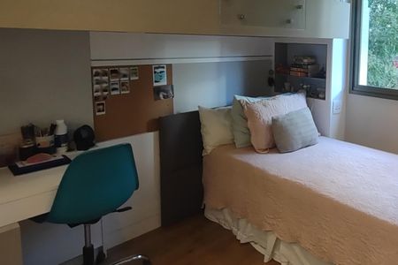 Apartamento à venda com 166m², 3 quartos e 2 vagas Apartamento à venda com 166m², 3 quartos e 2 vagasSuíte 3