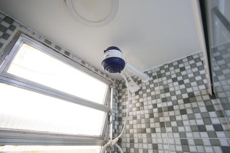 Banheiro de apartamento à venda com 2 quartos, 50m² em Taquara, Rio de Janeiro