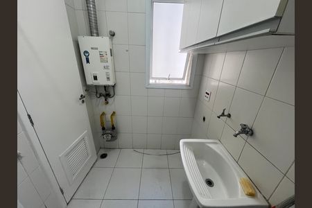 Área de Serviço de apartamento para alugar com 2 quartos, 86m² em Lar São Paulo, São Paulo