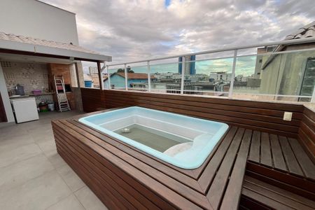 Casa para alugar com 90m², 2 quartos e sem vaga Casa para alugar com 90m², 2 quartos e sem vagaTerraço