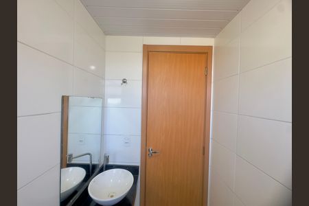 Apartamento para alugar com 50m², 2 quartos e sem vagaBanheiro