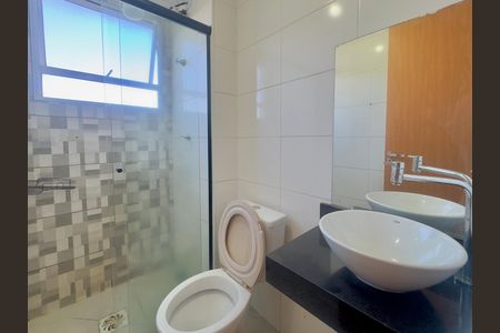 Apartamento para alugar com 50m², 2 quartos e sem vagaBanheiro