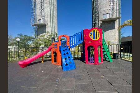 Apartamento para alugar com 50m², 2 quartos e sem vagaÁrea comum - Playground