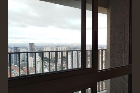 Apartamento para alugar com 68m², 2 quartos e 1 vaga Apartamento para alugar com 68m², 2 quartos e 1 vagaVaranda da suíte