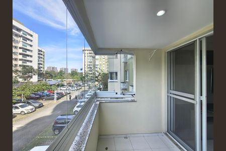 Apartamento para alugar com 67m², 2 quartos e 1 vaga
