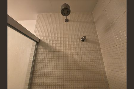 Apartamento para alugar com 67m², 2 quartos e 1 vaga