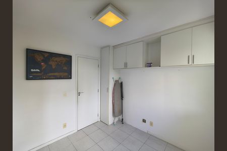 Apartamento para alugar com 67m², 2 quartos e 1 vaga