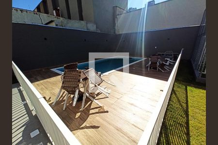 Studio para alugar com 17m², 1 quarto e sem vaga Studio para alugar com 17m², 1 quarto e sem vagaPiscina