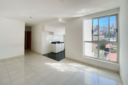 Apartamento para alugar com 80m², 3 quartos e 1 vaga Apartamento para alugar com 80m², 3 quartos e 1 vagaSala