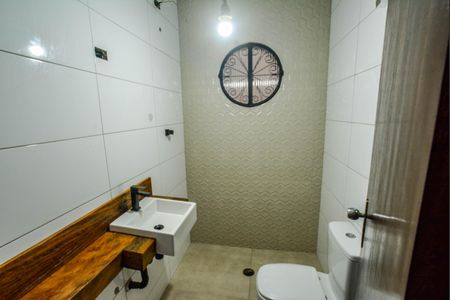 Lavabo de casa para alugar com 3 quartos, 180m² em Jardim Las Vegas, Santo André
