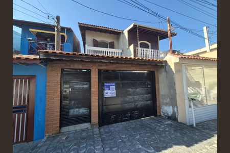 Fachada de casa para alugar com 3 quartos, 180m² em Jardim Las Vegas, Santo André