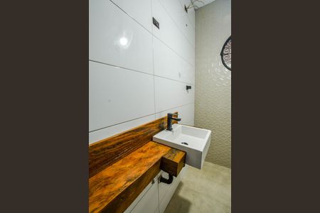 Lavabo de casa para alugar com 3 quartos, 180m² em Jardim Las Vegas, Santo André