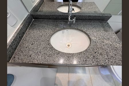 Apartamento para alugar com 50m², 2 quartos e 1 vagaBanheiro Social